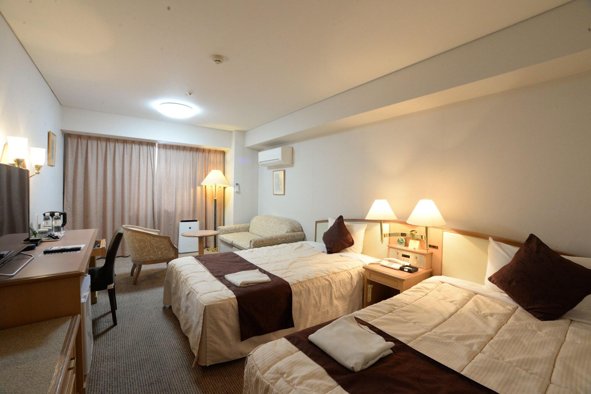 Sunwest Hotel סאסבו מראה חיצוני תמונה